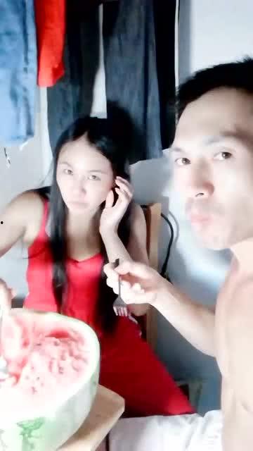 情人节吃瓜乌龙,一场甜蜜误会引发的甜蜜狂欢